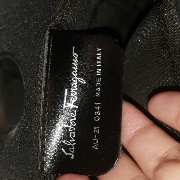 Vintage Authentic Salvatore Ferragamo Nylon Bag - Picture 4 of 15